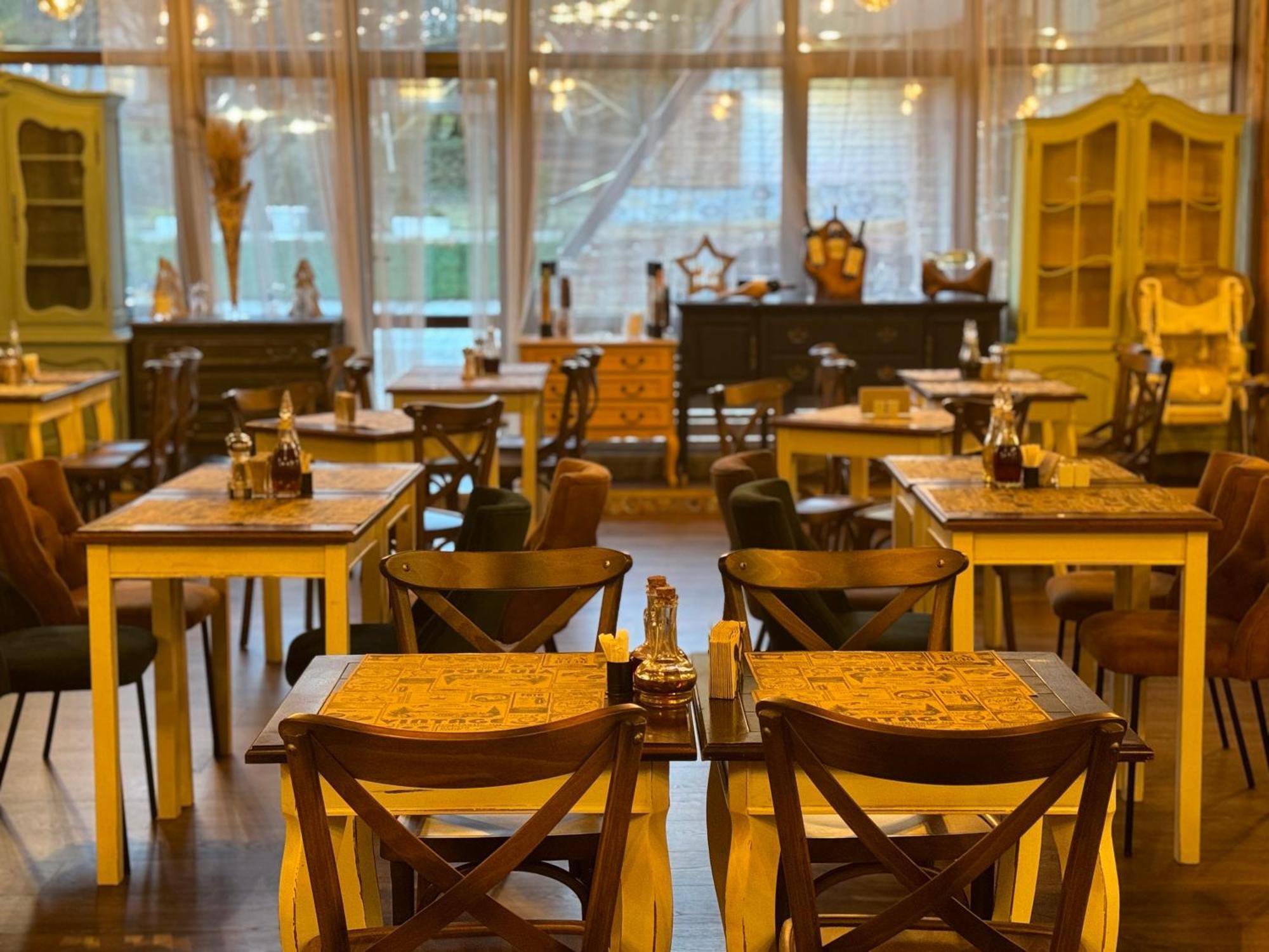 Mоura Boutique & Spa Хотел Боровец